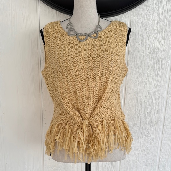 Ruby RD Knit Fringe Top - Picture 1 of 5